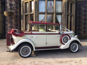 vintage-wedding-car-chauffeur-hire4a-705x482